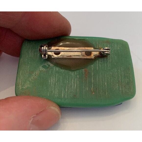 Vintage 1980s Handmade Funky Artsy Resin Brooch Geometric 1" x 1.7" - Picture 10 of 10